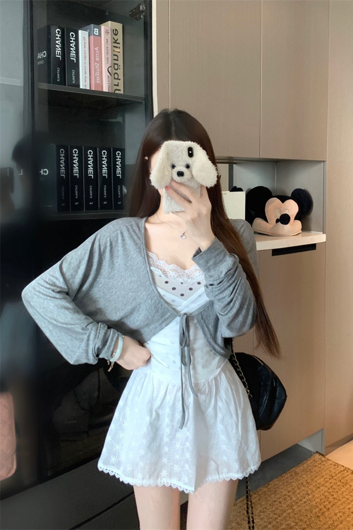 1781296047275_eymwgS.jpg